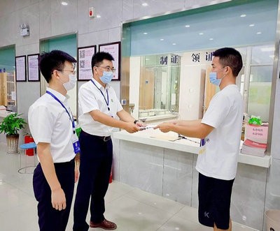 襄陽(yáng)公證處“建軍月”免費(fèi)為軍人辦理委托公證