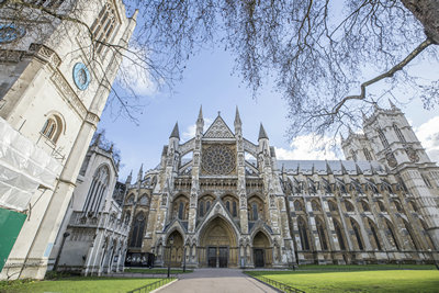 英國駐華使館辦理成績單認(rèn)證