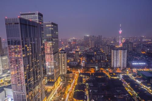 出國旅游親屬關(guān)系在成都怎么辦理公證認(rèn)證？